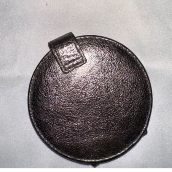 COACH essentials bundle - Picture 5 of 16